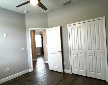 18814 Cornuta Street - Photo Thumbnail 20