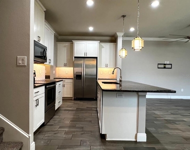 18814 Cornuta Street - Photo Thumbnail 5