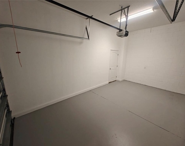 13455 Doisy Street - Photo Thumbnail 16