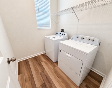 764 Orchid Grove Boulevard - Photo Thumbnail 14