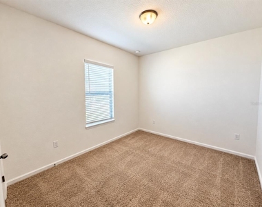 764 Orchid Grove Boulevard - Photo Thumbnail 10
