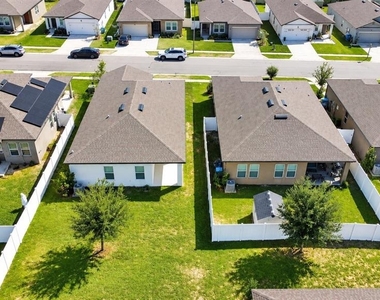 764 Orchid Grove Boulevard - Photo Thumbnail 20