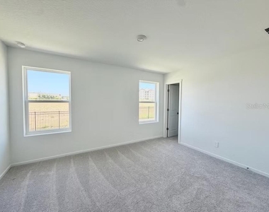 836 Lynx Street - Photo Thumbnail 6