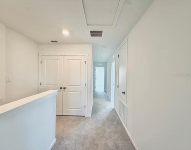 836 Lynx Street - Photo Thumbnail 5