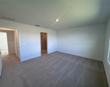 367 Lemongrass Road - Photo Thumbnail 19