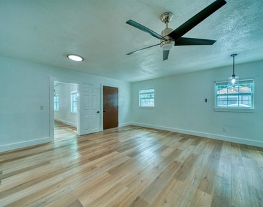 3338 Ontario Avenue - Photo Thumbnail 27
