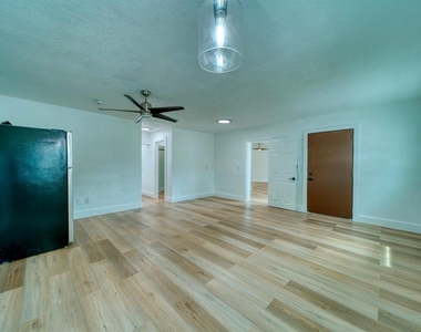 3338 Ontario Avenue - Photo Thumbnail 26