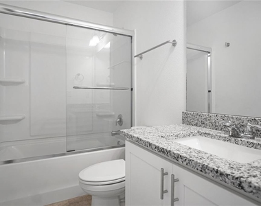 2504 Peony Place - Photo Thumbnail 19