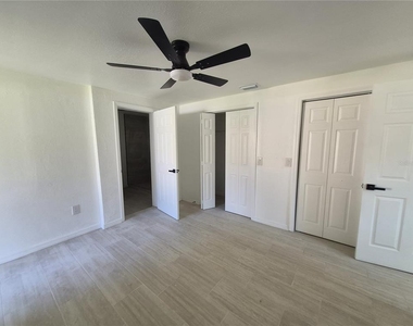 805 Longfellow Terrace - Photo Thumbnail 8