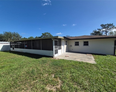 805 Longfellow Terrace - Photo Thumbnail 11