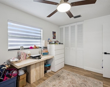 6534 Precourt Drive - Photo Thumbnail 19