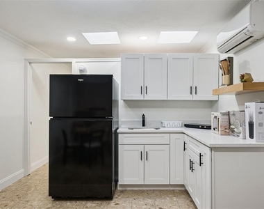 6534 Precourt Drive - Photo Thumbnail 25