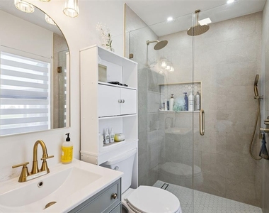 6534 Precourt Drive - Photo Thumbnail 16