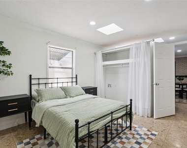 6534 Precourt Drive - Photo Thumbnail 27