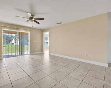 10438 Grimes Street - Photo Thumbnail 13