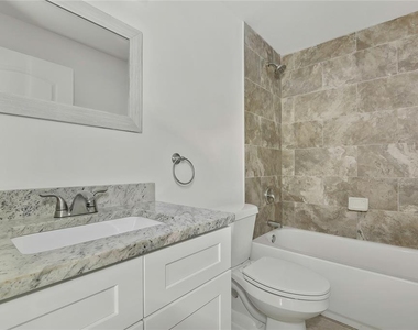 10438 Grimes Street - Photo Thumbnail 23