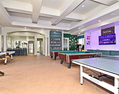 8929 Legacy Court - Photo Thumbnail 13