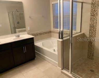 10830 Sunset Ridge Lane - Photo Thumbnail 8