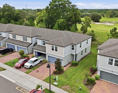 959 Robin Holly Street - Photo Thumbnail 2