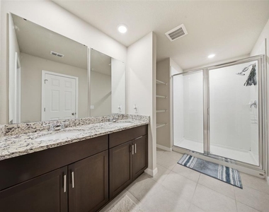 959 Robin Holly Street - Photo Thumbnail 23