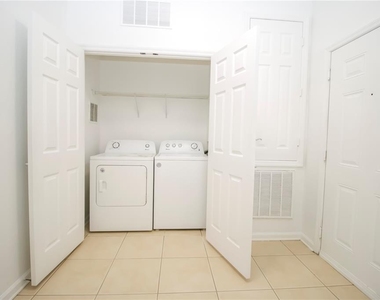 3326 Robert Trent Jones Drive - Photo Thumbnail 11