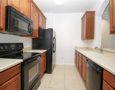 3326 Robert Trent Jones Drive - Photo Thumbnail 12