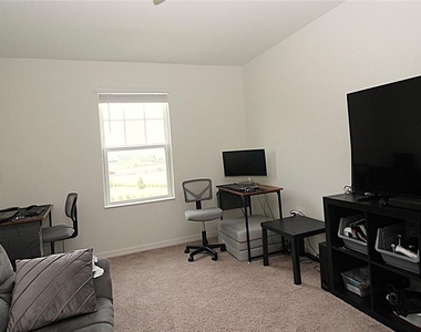 7245 Big Cedar Alley - Photo Thumbnail 6
