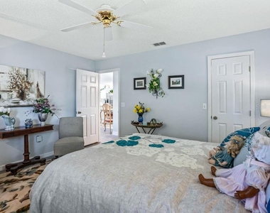 17909 Se 99th Avenue - Photo Thumbnail 17