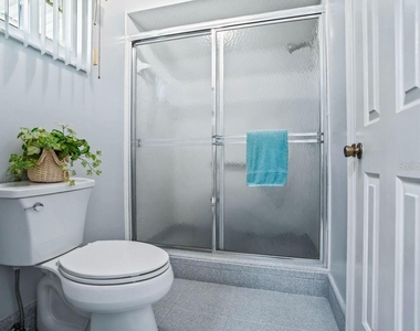 17909 Se 99th Avenue - Photo Thumbnail 15