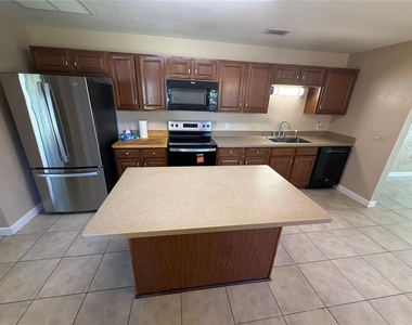 151 Bressler Lane - Photo Thumbnail 16