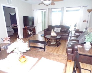 2160 Heron Lake Drive - Photo Thumbnail 13
