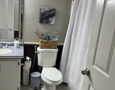3300 Loveland Boulevard - Photo Thumbnail 4