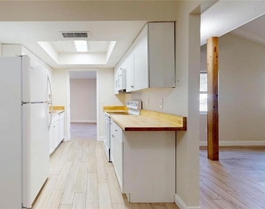 4443 Pike Avenue - Photo Thumbnail 6