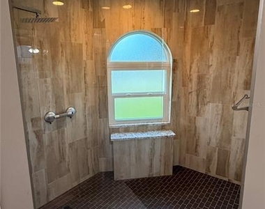 2809 56th Avenue Circle E - Photo Thumbnail 10