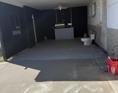 3720 Mountain Avenue W - Photo Thumbnail 6