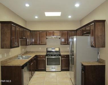 6520 Hoop Street - Photo Thumbnail 16