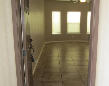 6520 Hoop Street - Photo Thumbnail 7