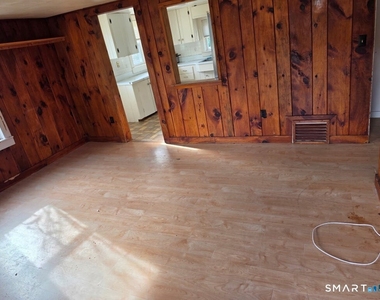 187 Killingly Avenue - Photo Thumbnail 7