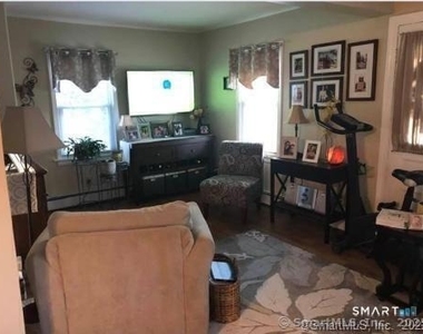 7 Ames Avenue - Photo Thumbnail 7