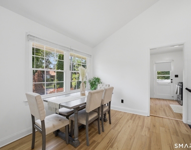 110 Ruby Lane - Photo Thumbnail 9