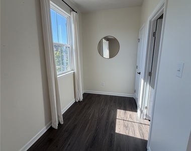 213 Cranesbill Dr - Photo Thumbnail 27