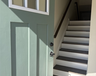 213 Cranesbill Dr - Photo Thumbnail 3
