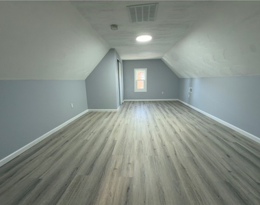 730 Broadway Ave - Photo Thumbnail 35