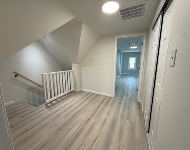 730 Broadway Ave - Photo Thumbnail 43