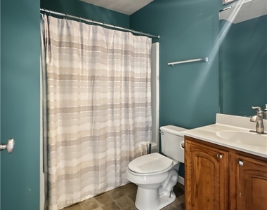 603 Village Green Blvd - Photo Thumbnail 11