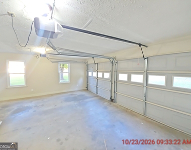 195 Summertown Drive - Photo Thumbnail 14