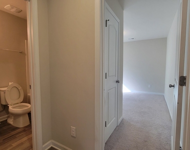 110 Sonoma Wood Trail - Photo Thumbnail 5