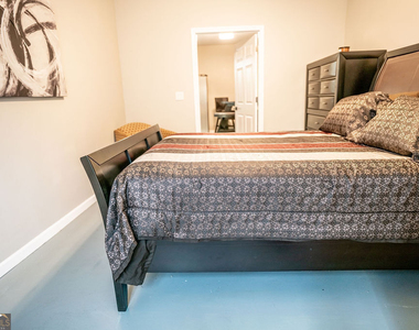 80 Adrians Lane - Photo Thumbnail 8