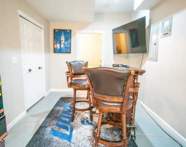 80 Adrians Lane - Photo Thumbnail 20