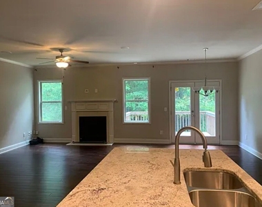 459 Braemore Mill Drive - Photo Thumbnail 3